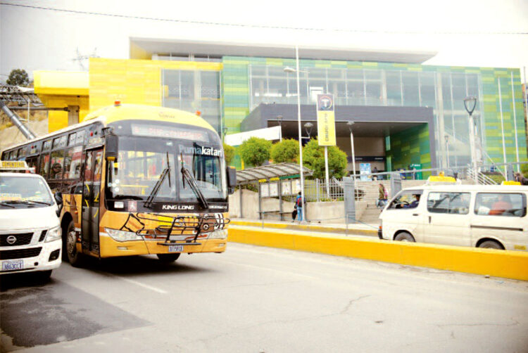 La Paz apunta a una red integral para solucionar crisis vial