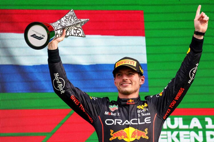 Verstappen da un gran paso hacia la corona en la Fórmula 1