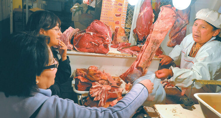 Los ganaderos garantizan el abastecimiento de carne de res