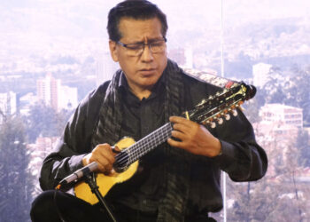 Donato Espinoza, cinco discos hasta el siguiente año
