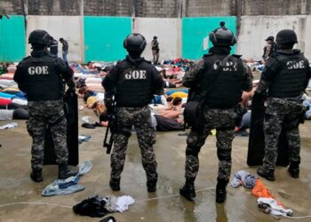Traslados descontrolados de presos agitan violencia en cárceles de Ecuador
