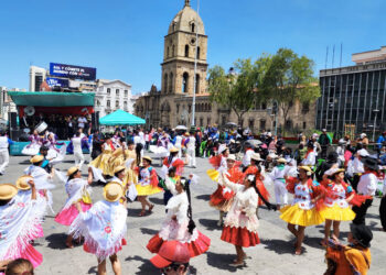 La cueca resonó en su día y se alista para rotar en el país
