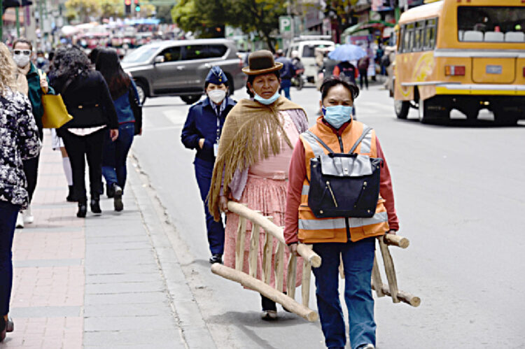 Empleo femenino: la recuperación es insuficiente