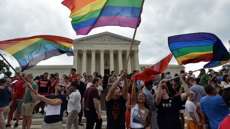 Comunidad LGTBQ de Serbia se moviliza tras cancelación de EuroPride