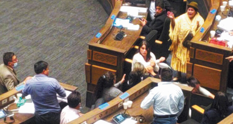 Persiste una lógica de guerra entre oficialismo y oposición