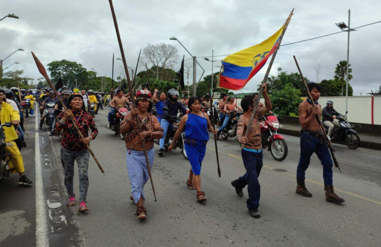 Ecuador amplía estado de excepción de tres a seis provincias por protestas