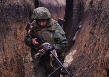 Zelenski pide evacuar la región de Donetsk, en el este de Ucrania