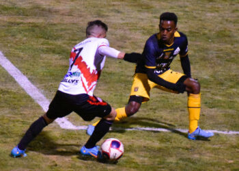 The Strongest continúa líder tras el empate ante Nacional Potosí