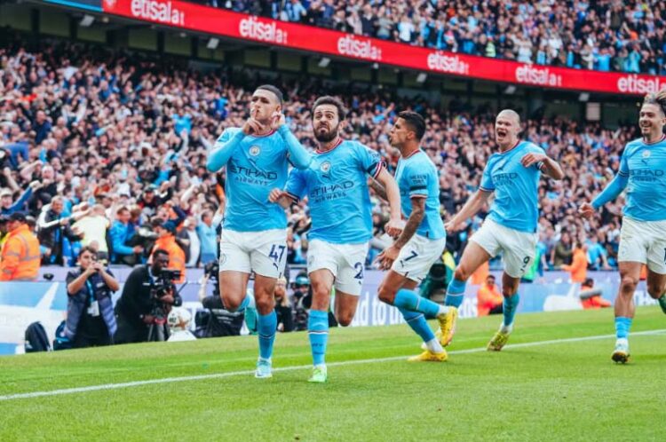 Haaland y Foden permiten al City golear 6-3 al United en el derbi
