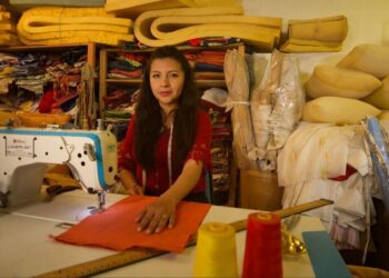 Gobierno lanza programa integral ‘Mujer BDP’ para facilitar créditos con intereses de 7% y 10% anual