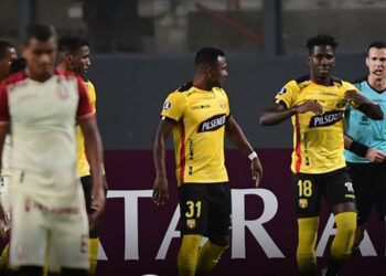 Barcelona de Ecuador a tercera fase de Libertadores al vencer 1-0 a Universitario