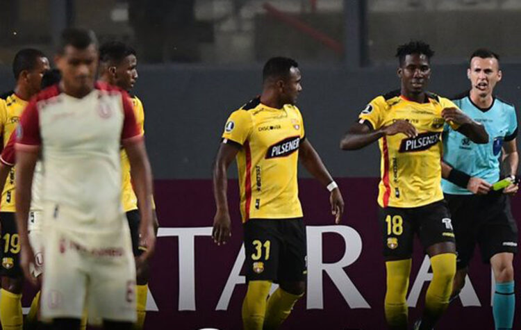 Barcelona de Ecuador a tercera fase de Libertadores al vencer 1-0 a Universitario