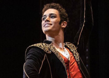 Bailarín brasileño renuncia al ballet del Teatro Bolshói de Rusia en solidaridad con Ucrania