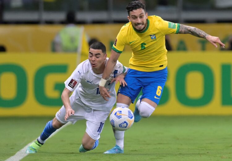 Brasil golea 4-0 a Paraguay y lo deja sin chances de ir a Qatar