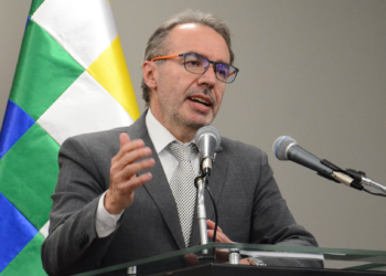 Richter a Calvo: el debate por el censo requiere ‘capacidad esforzada y lecturas profundas’
