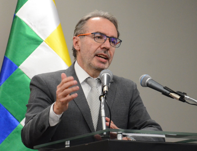 Richter a Calvo: el debate por el censo requiere ‘capacidad esforzada y lecturas profundas’