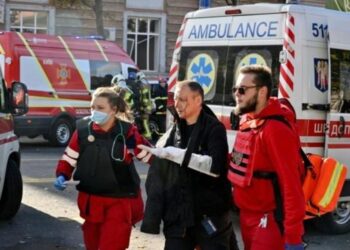 Rusia lanza bombardeos ‘masivos’ en Ucrania en represalia por ataque contra puente de Crimea
