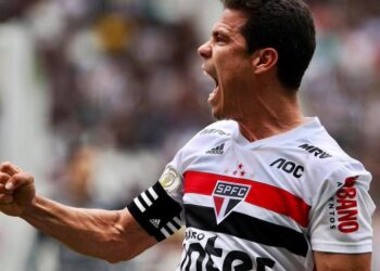 Sao Paulo vence 4-3 a Ceará en penales y pasa a semifinales de Sudamericana