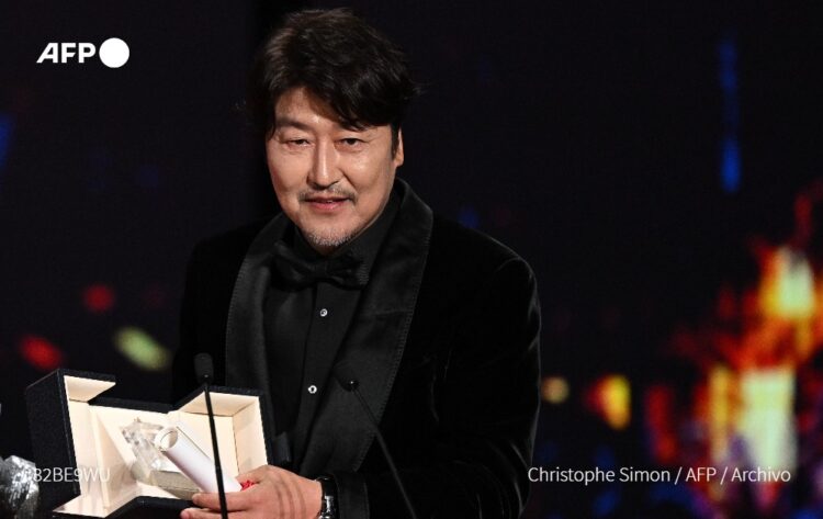 Premio a la mejor interpretación masculina en Cannes al actor surcoreano Song Kang-ho