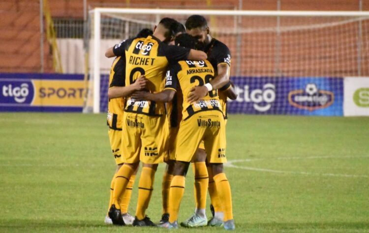 The Strongest vence a Royal Pari y Arrascaita destaca