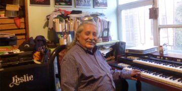 Nicolás Suárez, el hombre del piano