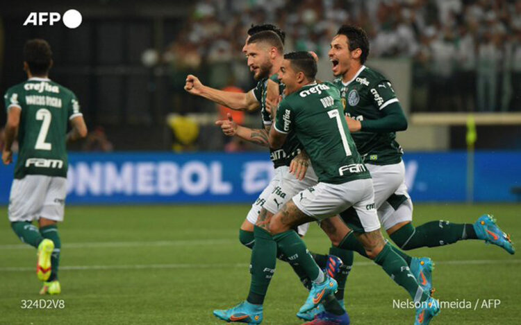 Palmeiras gana su primera Recopa Sudamericana al vencer 2-0 a Paranaense