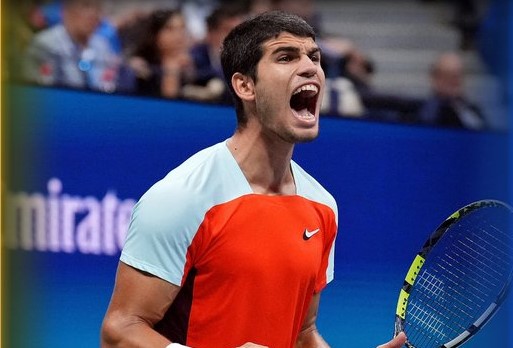 El prodigioso Alcaraz tumba a Tiafoe y se asoma a la historia en el US Open
