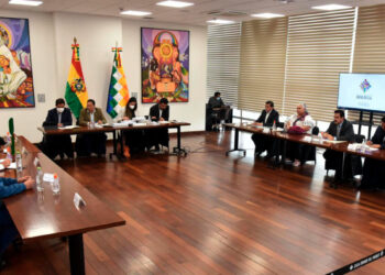 El Gobierno percibe inevitable hablar del Censo en reunión de Arce con alcaldes