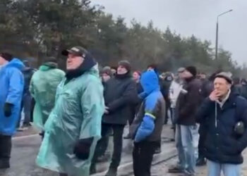 Unos 35.000 civiles son evacuados de ciudades ucranianas