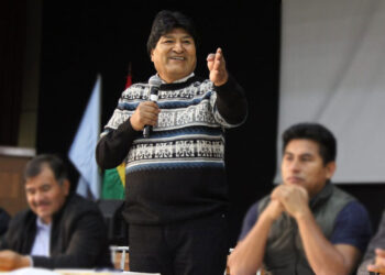 Morales y el MAS definen aporte ‘extra’ de autoridades electas y el registro de nuevos militantes