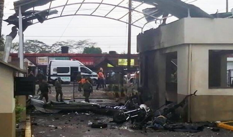 Ataque con explosivos deja un militar y un civil muertos en Colombia