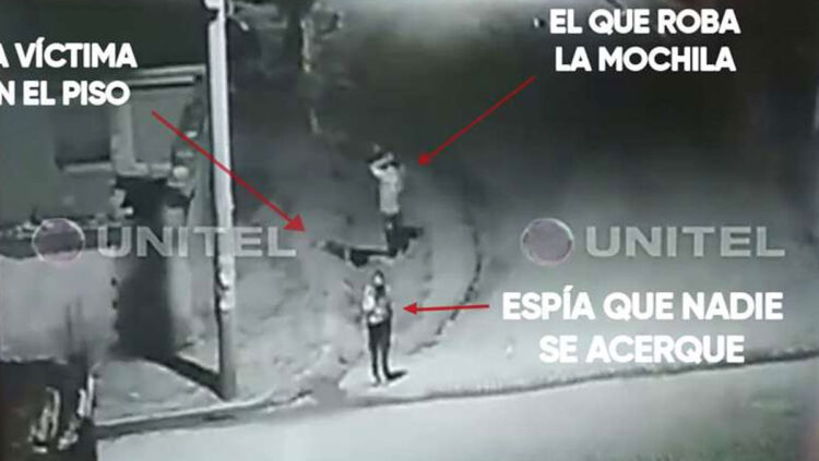 Una madre entrega a su hijo investigado por atraco y asesinato en El Alto
