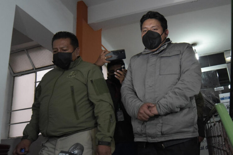 Quispe es sobreseído del caso de consumo de alcohol en su despacho