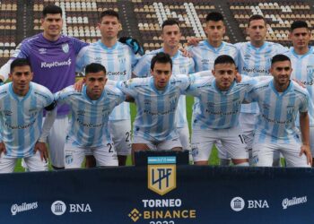 Atlético Tucumán de Lampe va por un triunfo que le devuelva la punta