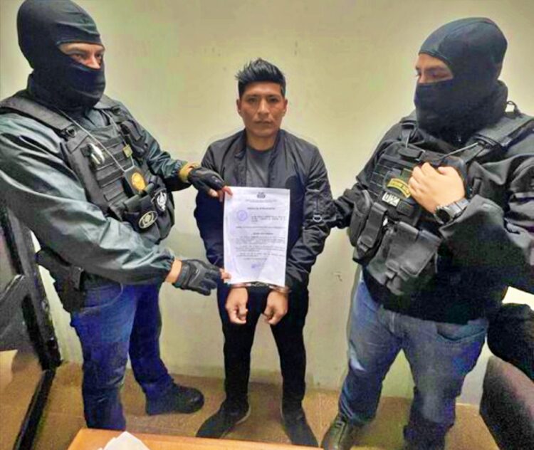Javier Copa, acusado del feminicidio de Viviana, está en Bolivia y será puesto ante las autoridades
