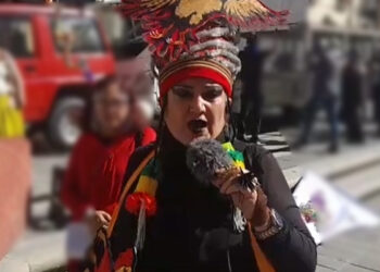 María Galindo presenta amparo constitucional en contra de Arce y Rodríguez por casos de feminicidio