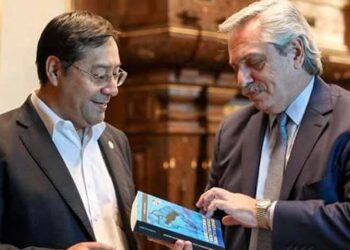 Arce y Fernández se reúnen en Argentina para hablar de gas