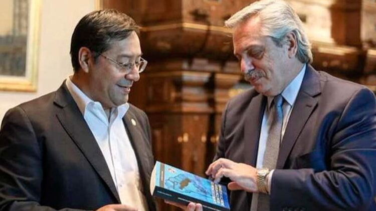 Arce y Fernández se reúnen en Argentina para hablar de gas