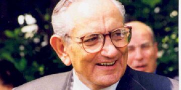 Michele Ferrero, precursor de los huevitos con sorpresa