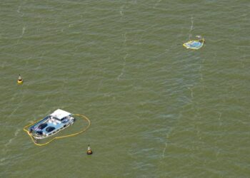 Más de 20 chinos desaparecidos tras naufragio de barco frente a Camboya