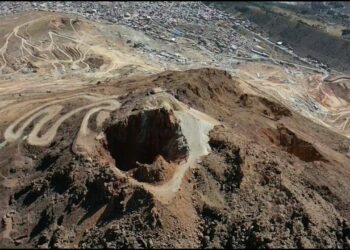 Analizan opciones para evitar más hundimientos en el cerro Rico de Potosí