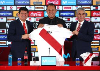 El DT Reynoso promete volver a ‘clasificar’ a Perú a un Mundial
