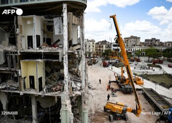 Muertos por explosión de hotel en Cuba llegan a 40