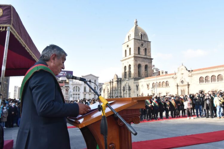 Arias exhorta al Gobierno a solucionar conflictos sociales para evitar destrozos en el ornato público