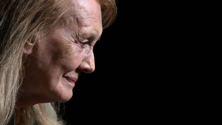 Premio Nobel de Literatura para la francesa Annie Ernaux