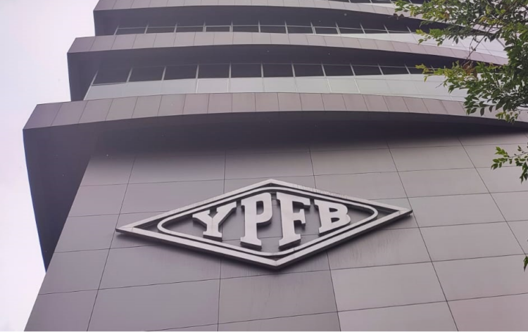 En YPFB, funcionarios  en comisión cobran hasta Bs 40.571 de sueldo