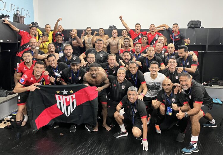 Goianiense de Brasil pasa a semis y deja a Luis Suárez sin Sudamericana