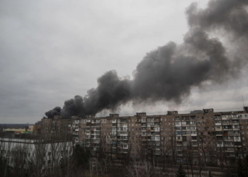 Estados Unidos afirmó que Rusia pretende congelar a los ucranianos bombardeando sus centrales energéticas.
