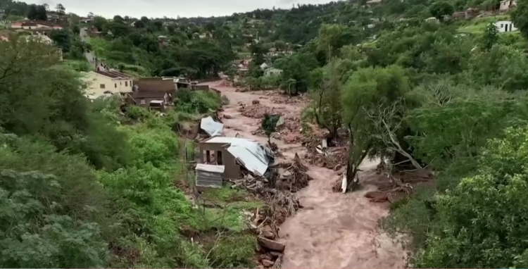 Fuertes lluvias e inundaciones golpean de nuevo a Sudáfrica