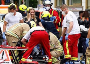 Un muerto y más de una decena de heridos atropellados por un auto en centro de Berlín